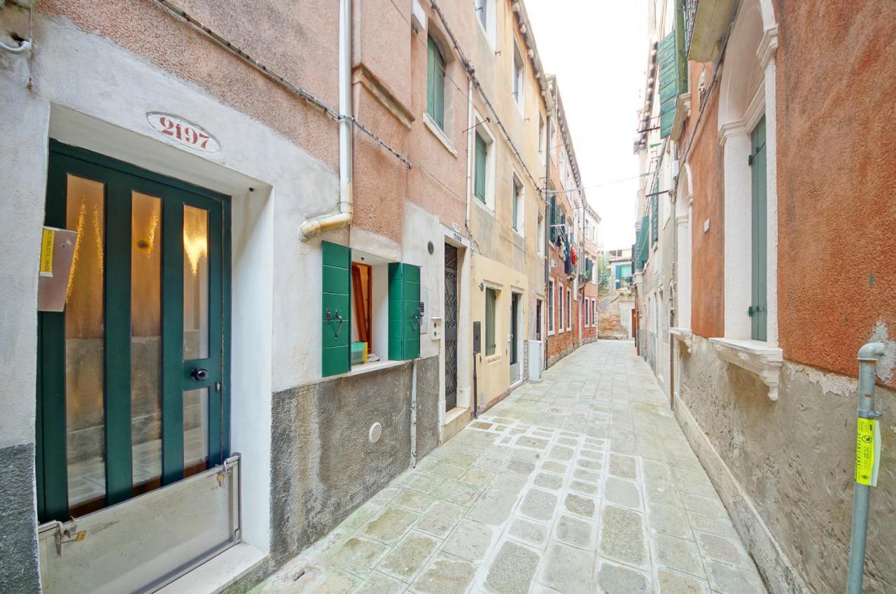 Apartamento Dolcevita N. 481 Biennale Venecia